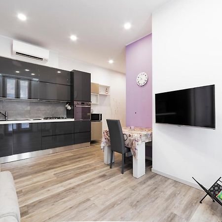 A Due Passi Da Piazza Firenze Apartment ミラノ エクステリア 写真