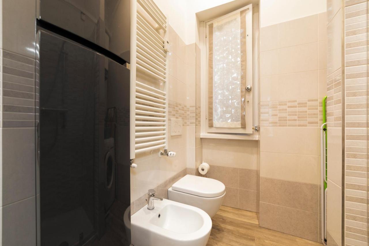 A Due Passi Da Piazza Firenze Apartment ミラノ エクステリア 写真