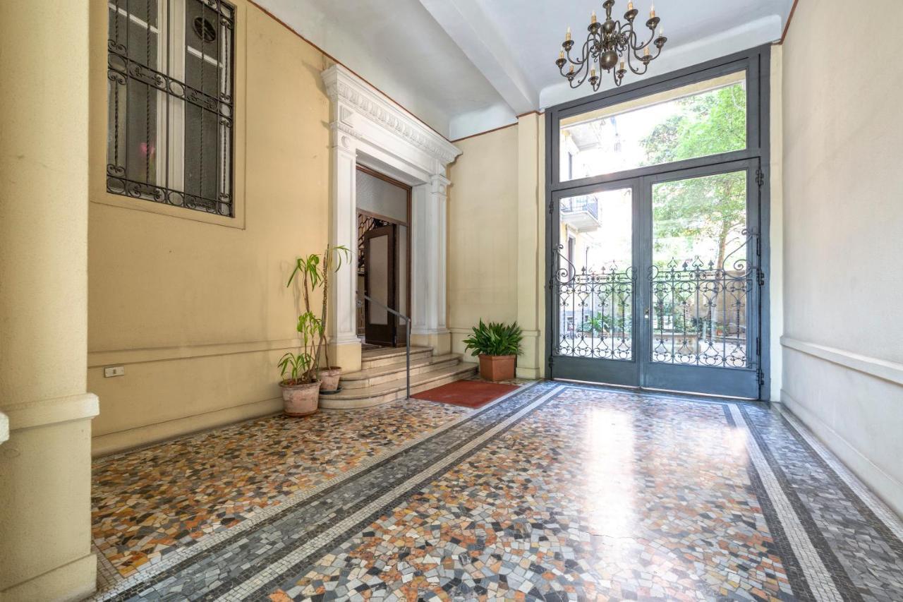 A Due Passi Da Piazza Firenze Apartment ミラノ エクステリア 写真